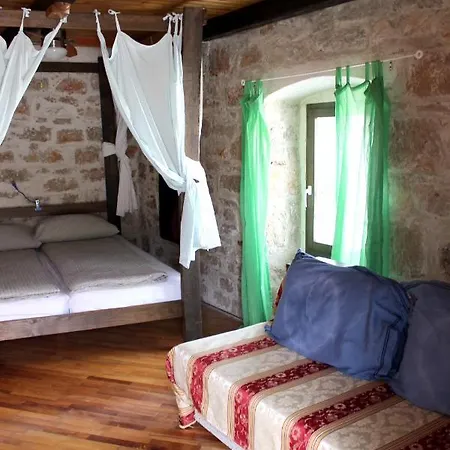 Seaside In * Betina (Sibenik-Knin)