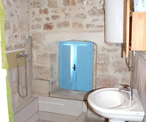 Seaside In Apartment *