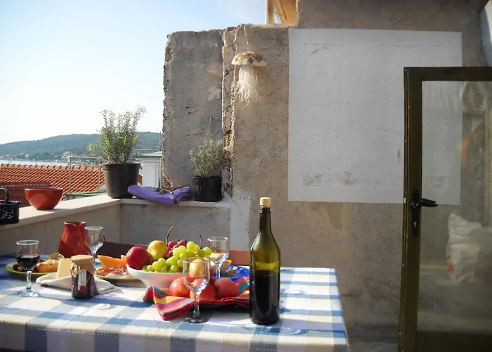 Seaside In Apartamento Betina (Sibenik-Knin)